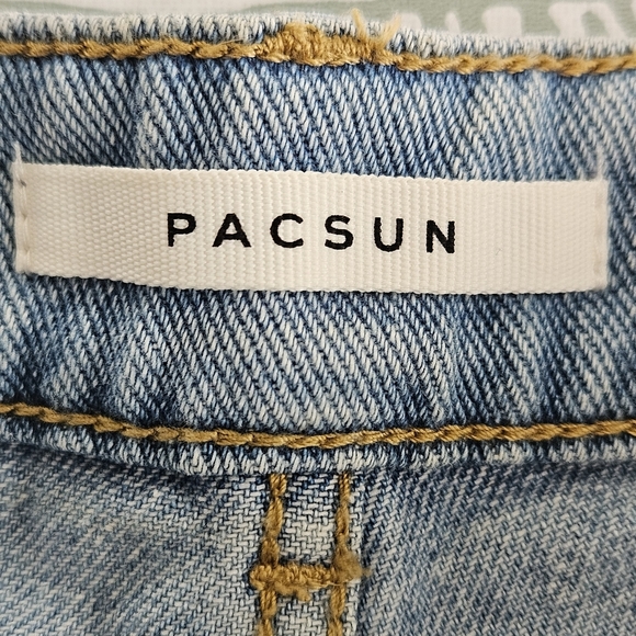 PACSUN Mom Short Denim Distressed Women's Shorts Size 30 - Picture 2 of 5